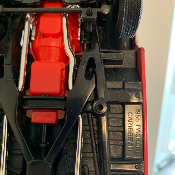 ROAD SIGNATURE 1/18 1955 Packard Caribbean Conv - Picture 7 of 7